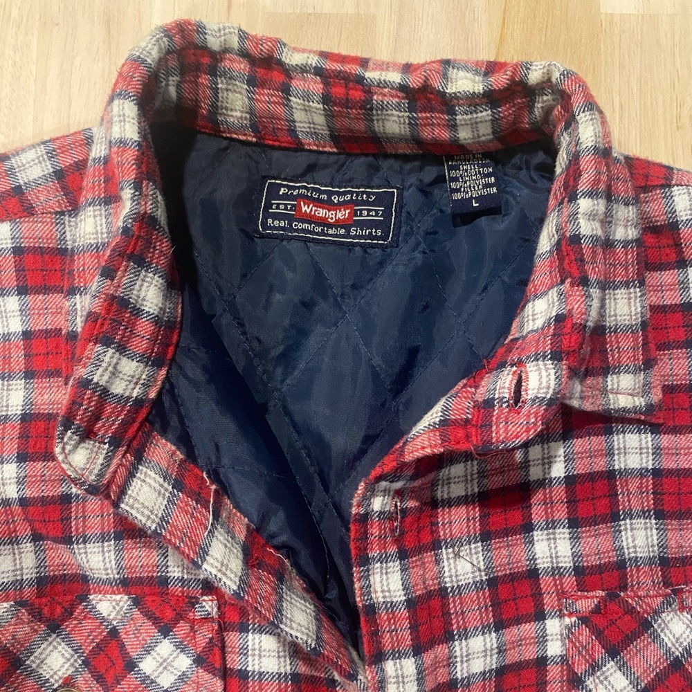 Wrangler Men's Red Plaid Quilted Shirt